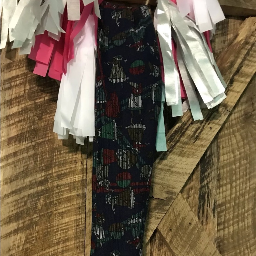 LuLaRoe Holiday 2017 Animal Leggings Size S/M